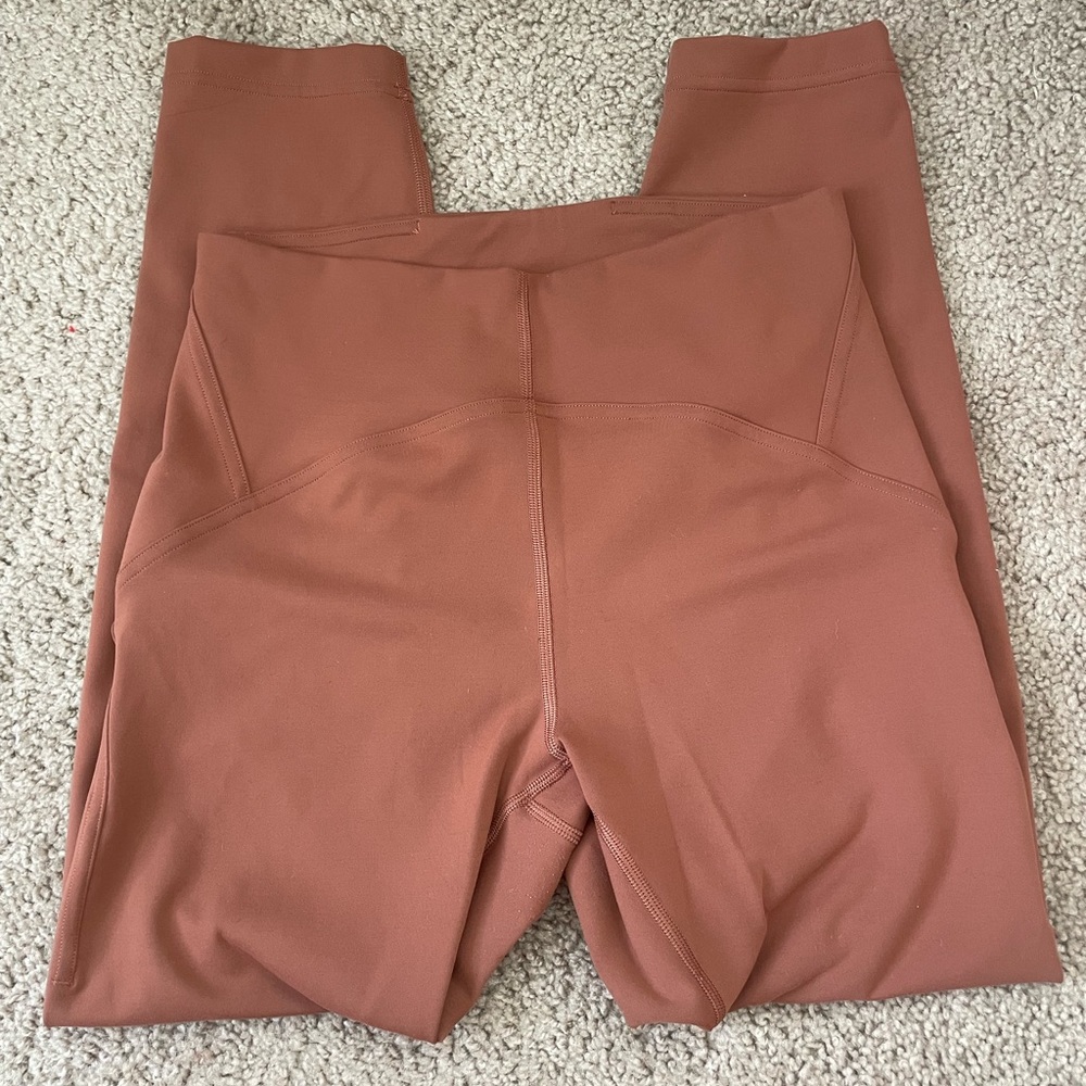 Like new lululemon legging
